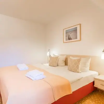 2 Raum Wohnung Exklusiv