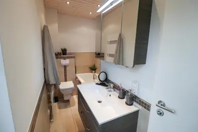 Ein Badezimmer in der Unterkunft Haus Nastassja App 04