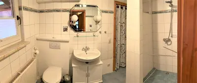 Ein Badezimmer in der Unterkunft Töpferweg 06 Ferienwohnung Tine