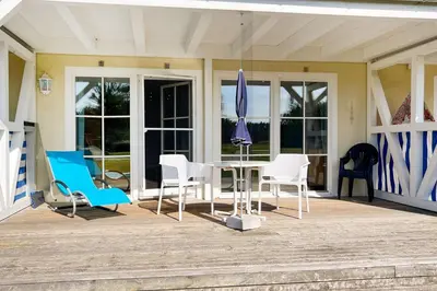 Ein Patio oder anderer Außenbereich in der Unterkunft In den Wiesen App 2