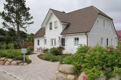 Ein Garten an der Unterkunft Appartement Louise