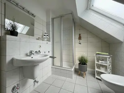 Ein Badezimmer in der Unterkunft Ferienwohnung Kleine Brise
