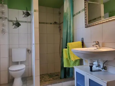 Ein Badezimmer in der Unterkunft Blue Water 1