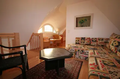 Ein Sitzbereich in der Unterkunft Ferienhaus Kathrin