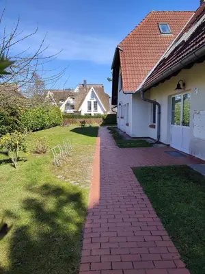 Das Gebäude in dem sich die Ferienwohnung befindet