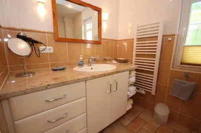 Ein Badezimmer in der Unterkunft Ferienhaus Swantje