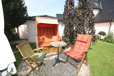 Ein Garten an der Unterkunft Ferienhaus Swantje