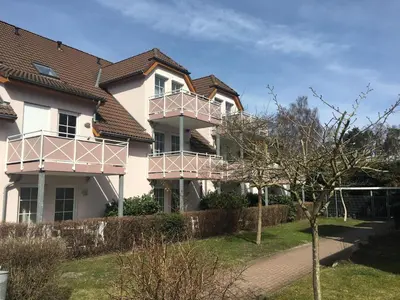 Das Gebäude in dem sich die Ferienwohnung befindet