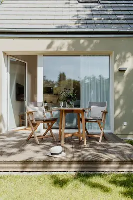 Das Gebäude in dem sich das Ferienhaus befindet