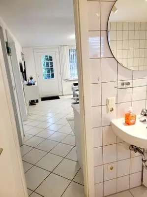 Ein Badezimmer in der Unterkunft Haus Vineta
