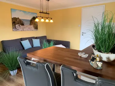 Ein Sitzbereich in der Unterkunft Ferienhaus Brise - Schmugglerhus
