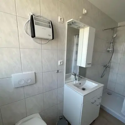 Ein Badezimmer in der Unterkunft Ferienpark Buntspecht Apartment A