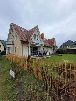 Das Gebäude in dem sich die Ferienwohnung befindet