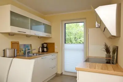 Küche/Küchenzeile in der Unterkunft Ostseetraum 03 - Aquamarin