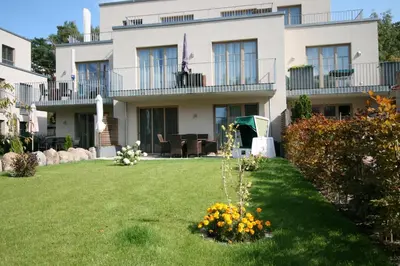 Ein Garten an der Unterkunft Ferienwohnung Bickbeeren C2