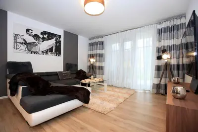 Ein Sitzbereich in der Unterkunft Ferienwohnung Bickbeeren C2