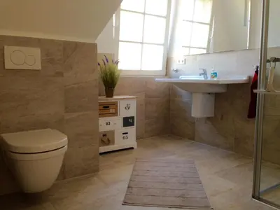 Ein Badezimmer in der Unterkunft Haus Glücksanker
