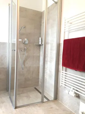 Ein Badezimmer in der Unterkunft Haus Glücksanker