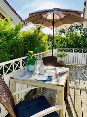 Ein Garten an der Unterkunft Strandquartier 31 