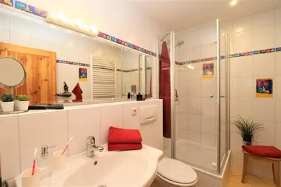 Ein Badezimmer in der Unterkunft Haus Kienappel Haus Kienappel, App 02