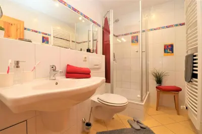 Ein Badezimmer in der Unterkunft Haus Kienappel Haus Kienappel, App 02