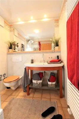 Ein Badezimmer in der Unterkunft Birkenhof App 07, 