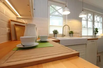 Küche/Küchenzeile in der Unterkunft Am Lütten Bagen Haus Darßzauber