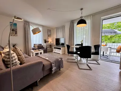 Ein Sitzbereich in der Unterkunft Aquamarin Ostseetraumsuite 05