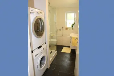Ein Badezimmer in der Unterkunft Aquamarin Ostseetraumsuite 08