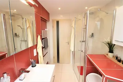 Ein Badezimmer in der Unterkunft Ferienhäuser Strandhaus Leo