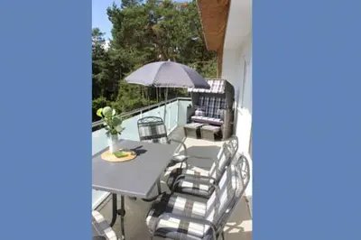 Ein Patio oder anderer Außenbereich in der Unterkunft Strandhaus Strandhaus, App 01