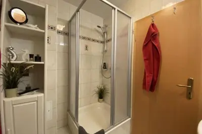 Ein Badezimmer in der Unterkunft Alter Krug App 05
