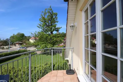 Ein Balkon oder eine Terrasse in der Unterkunft Achtern Hafen App 03