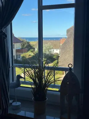 Ein allgemeiner Bergblick oder ein Berglick von der Ferienwohnung aus