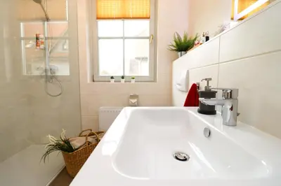 Ein Badezimmer in der Unterkunft Oewern Diek App 10
