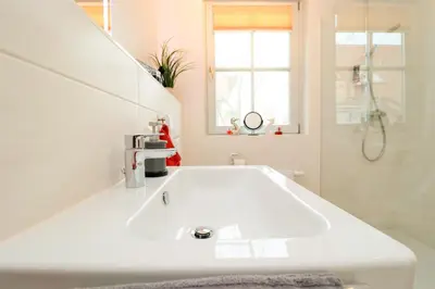 Ein Badezimmer in der Unterkunft Oewern Diek App 11