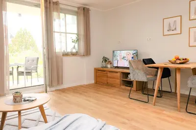 TV/Unterhaltungsangebot in der Unterkunft Oewern Diek App 11