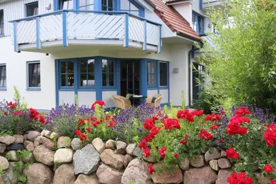 Ein Garten an der Unterkunft Oewern Diek App 25