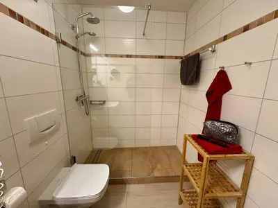 Ein Badezimmer in der Unterkunft Oewern Diek App 32