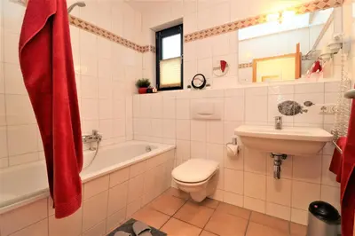 Ein Badezimmer in der Unterkunft Oewern Diek App 40
