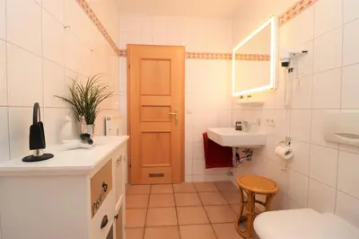 Ein Badezimmer in der Unterkunft Oewern Diek App 55