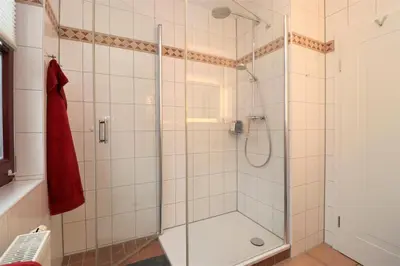 Ein Badezimmer in der Unterkunft Oewern Diek App 58