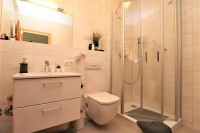 Ein Badezimmer in der Unterkunft Oewern Diek Appartement 41